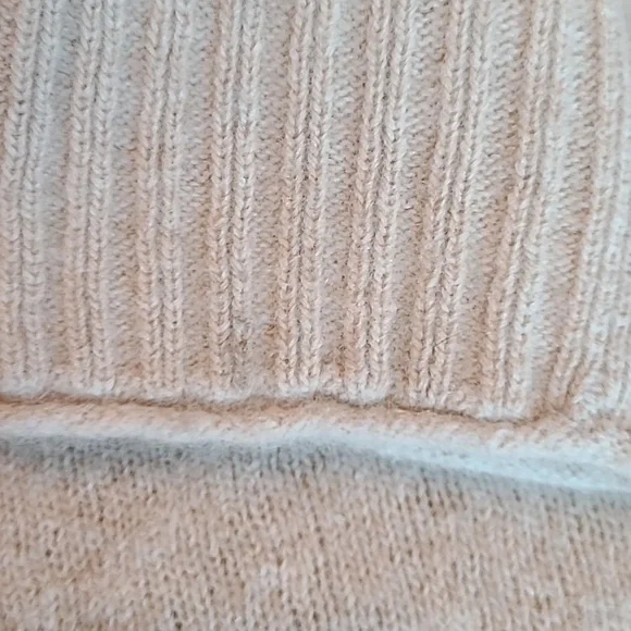 Jenni Kayne Everyday Sweater - Picture 9 of 13